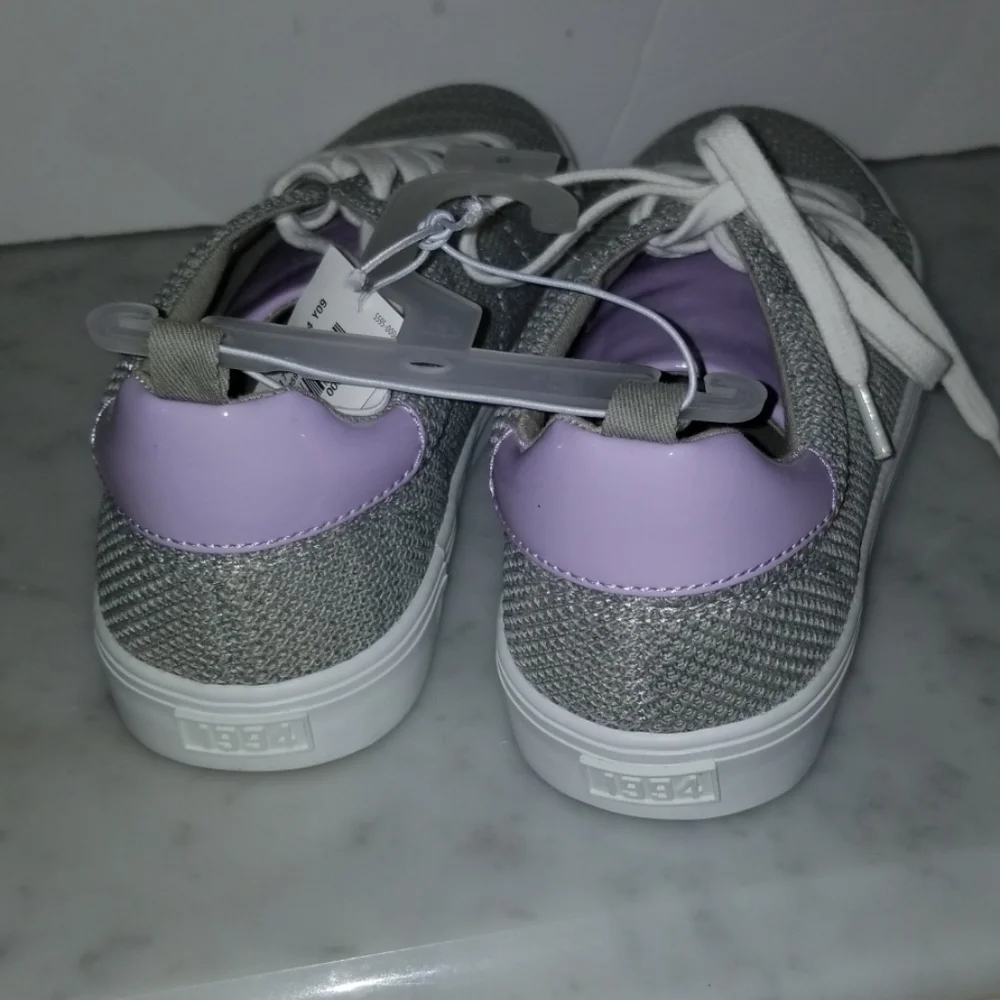 Old Navy Sneakers